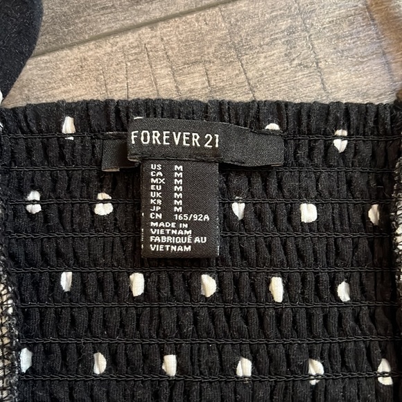 Crop tanks - Picture 3 of 7